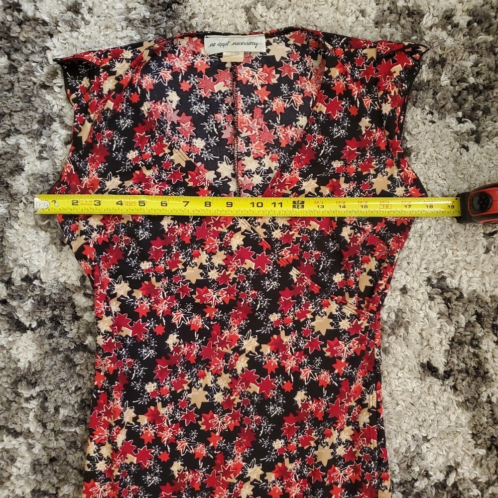 Beautiful Vintage Floral Dress - Picture 10 of 12